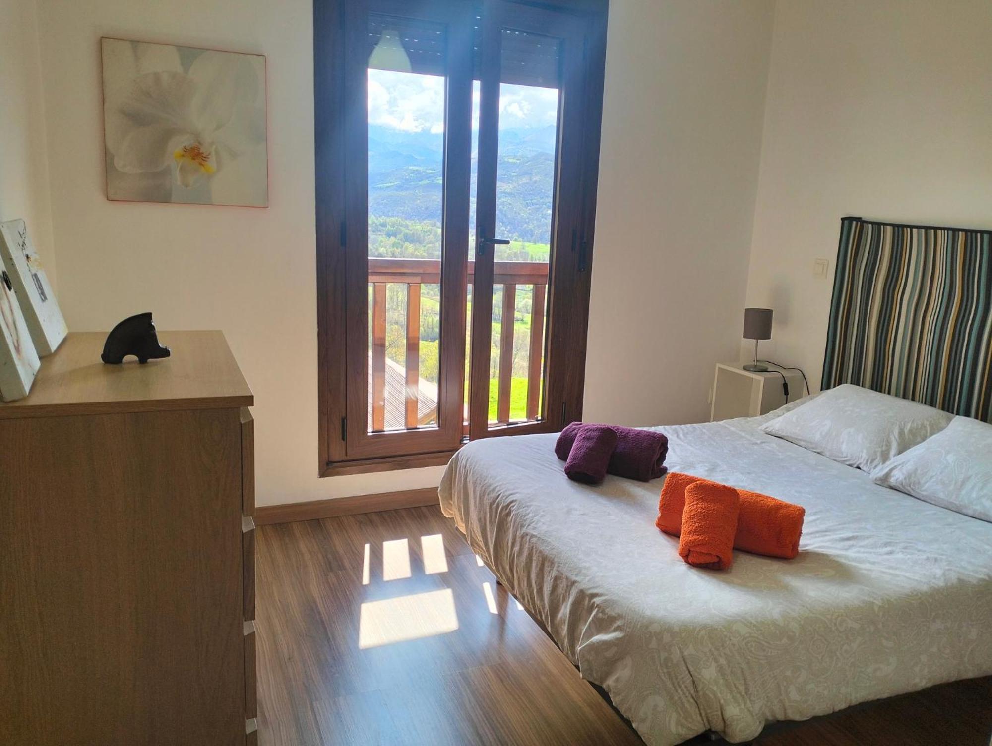 La Casa De Nuria ξενώνας Onís Εξωτερικό φωτογραφία